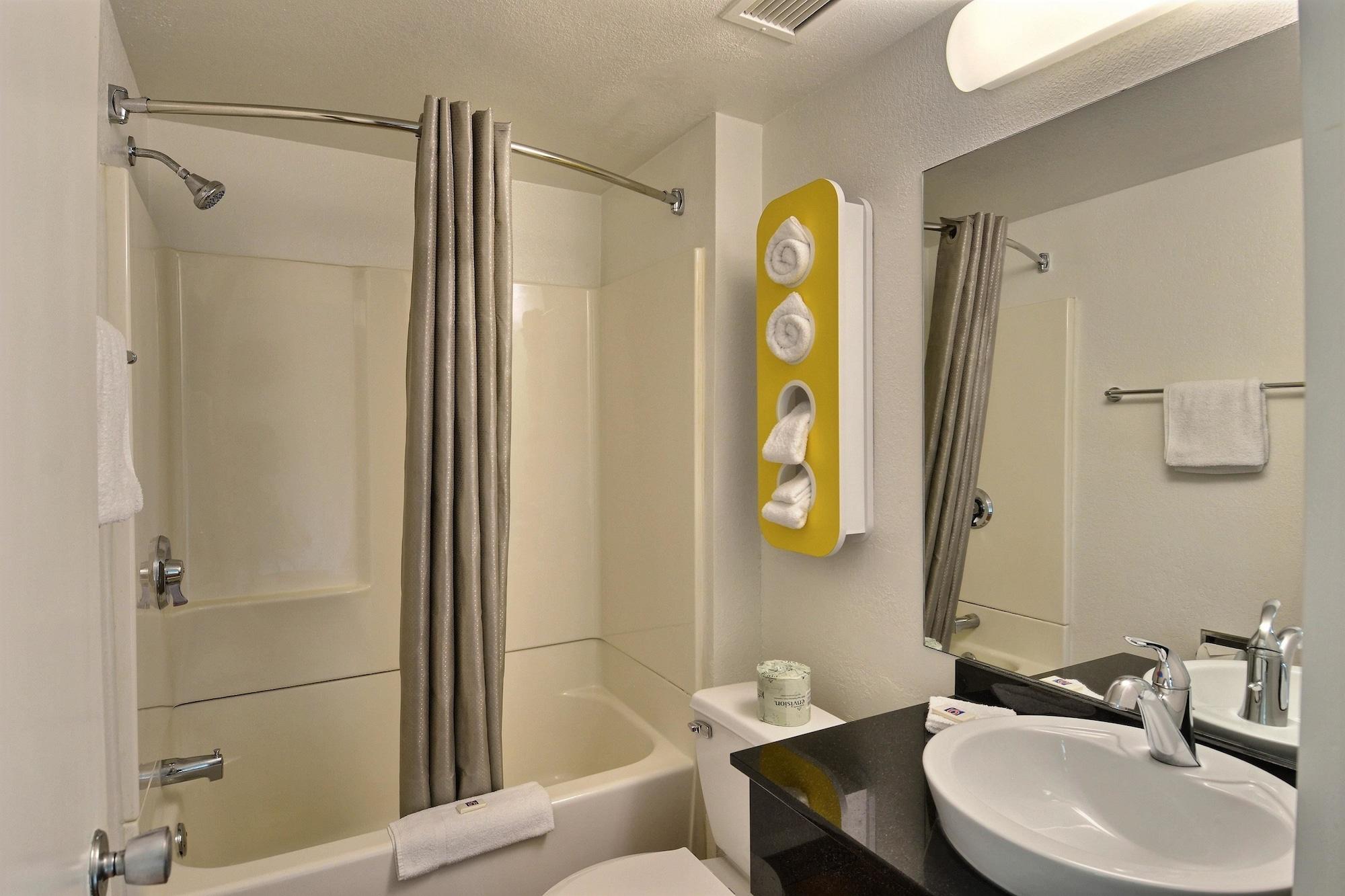 Motel 6-Danvers, Ma - Boston North ภายนอก รูปภาพ