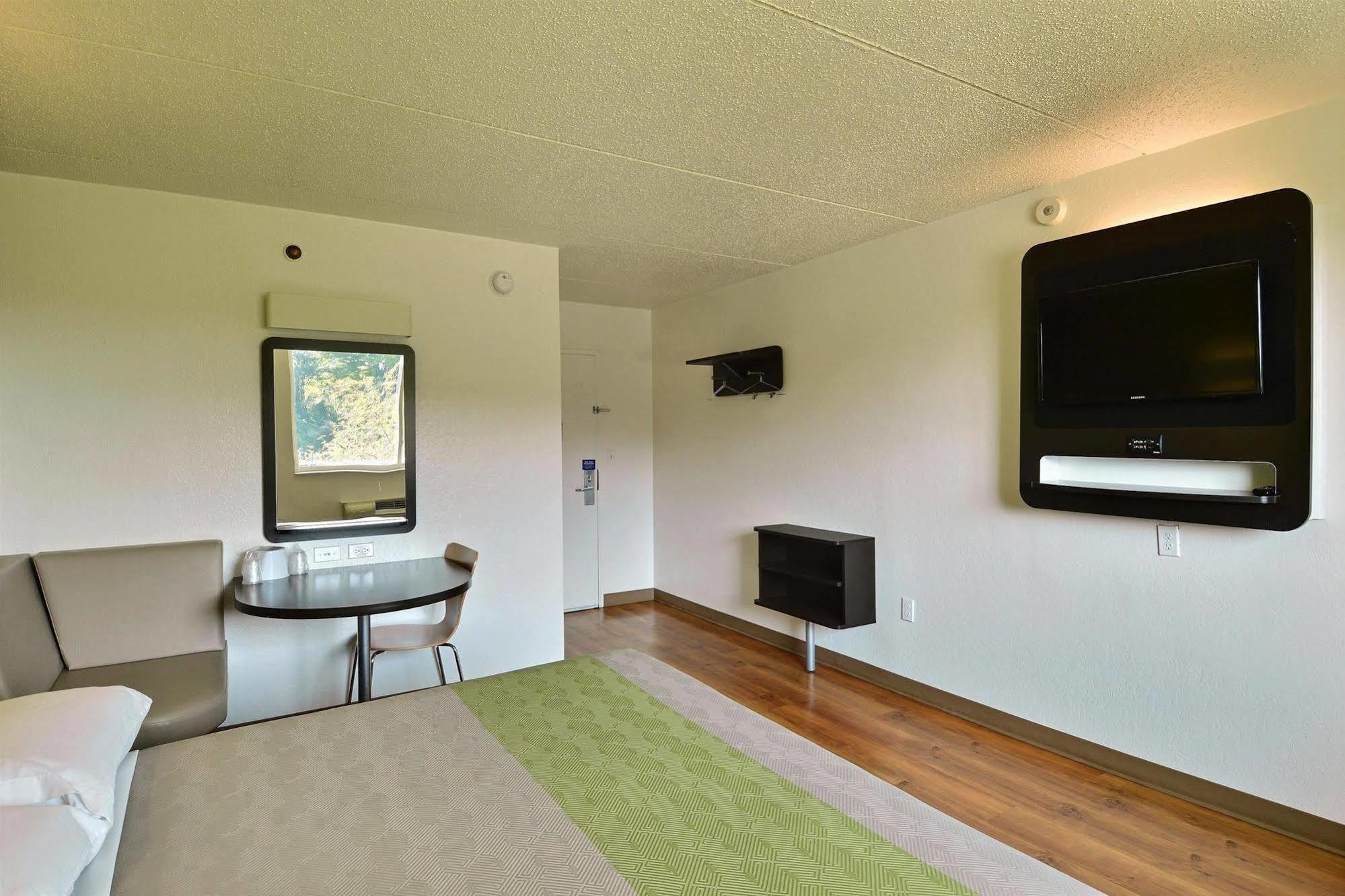 Motel 6-Danvers, Ma - Boston North ภายนอก รูปภาพ